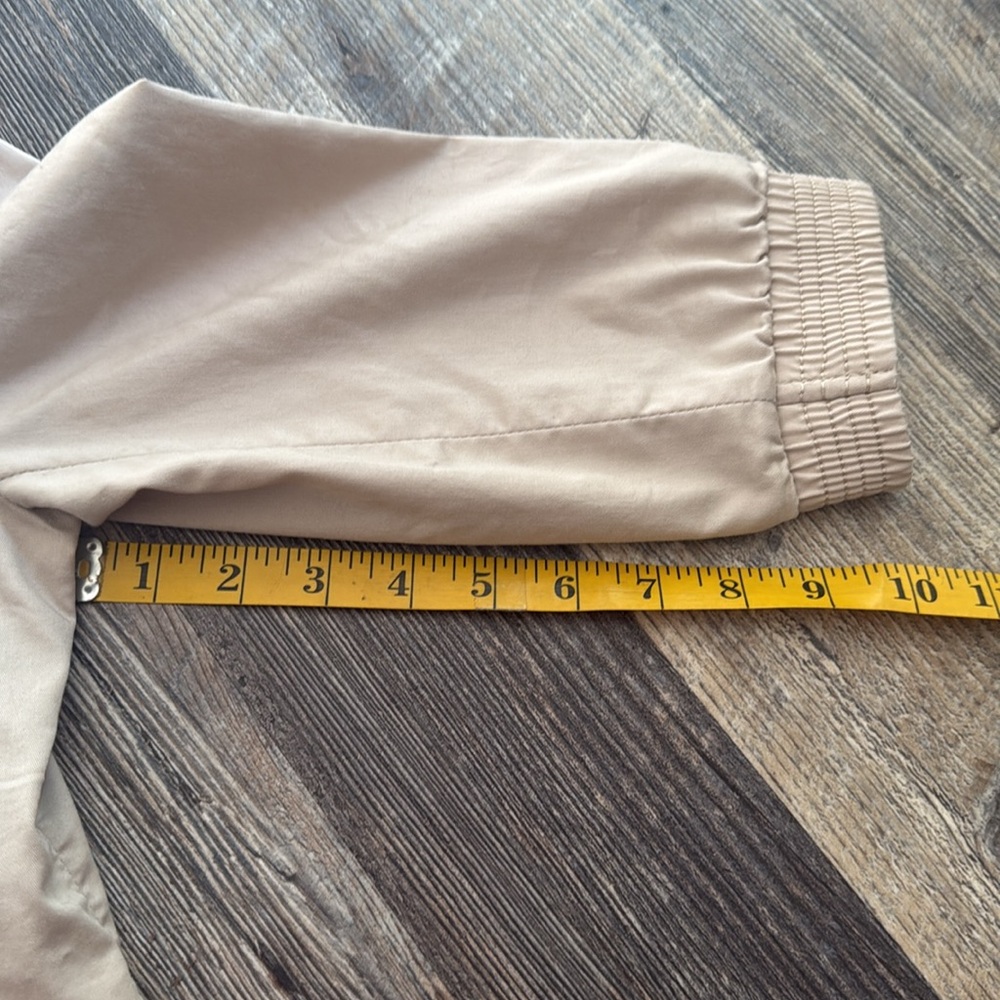 White House Black Market Women's Tan Bomber Jacket Size 2 - Picture 13 of 14